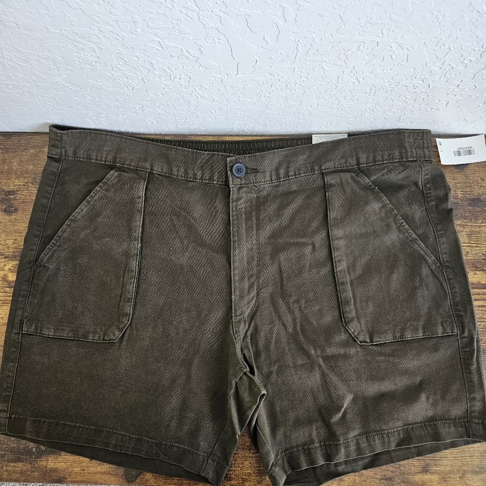 Lot of 2 Mens Shorts Sz 42 Chino Board Short Khaki Brown Mutual Weave NWT casual - Picture 2 of 16